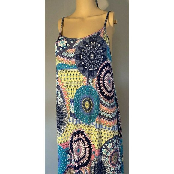 Queen Mania Women's Maxi Dress M Abstract Pattern - Picture 6 of 11